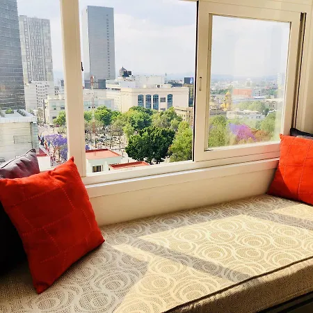 Boutique Apartment Downtown 1106